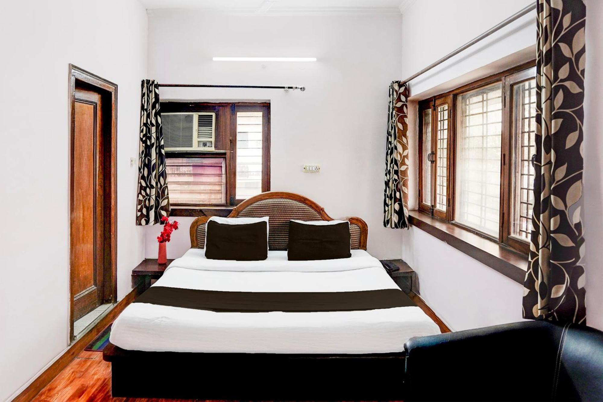 Super Hotel O Krishna Nagar Chowk Near Ongc Dehradun Bagian luar foto